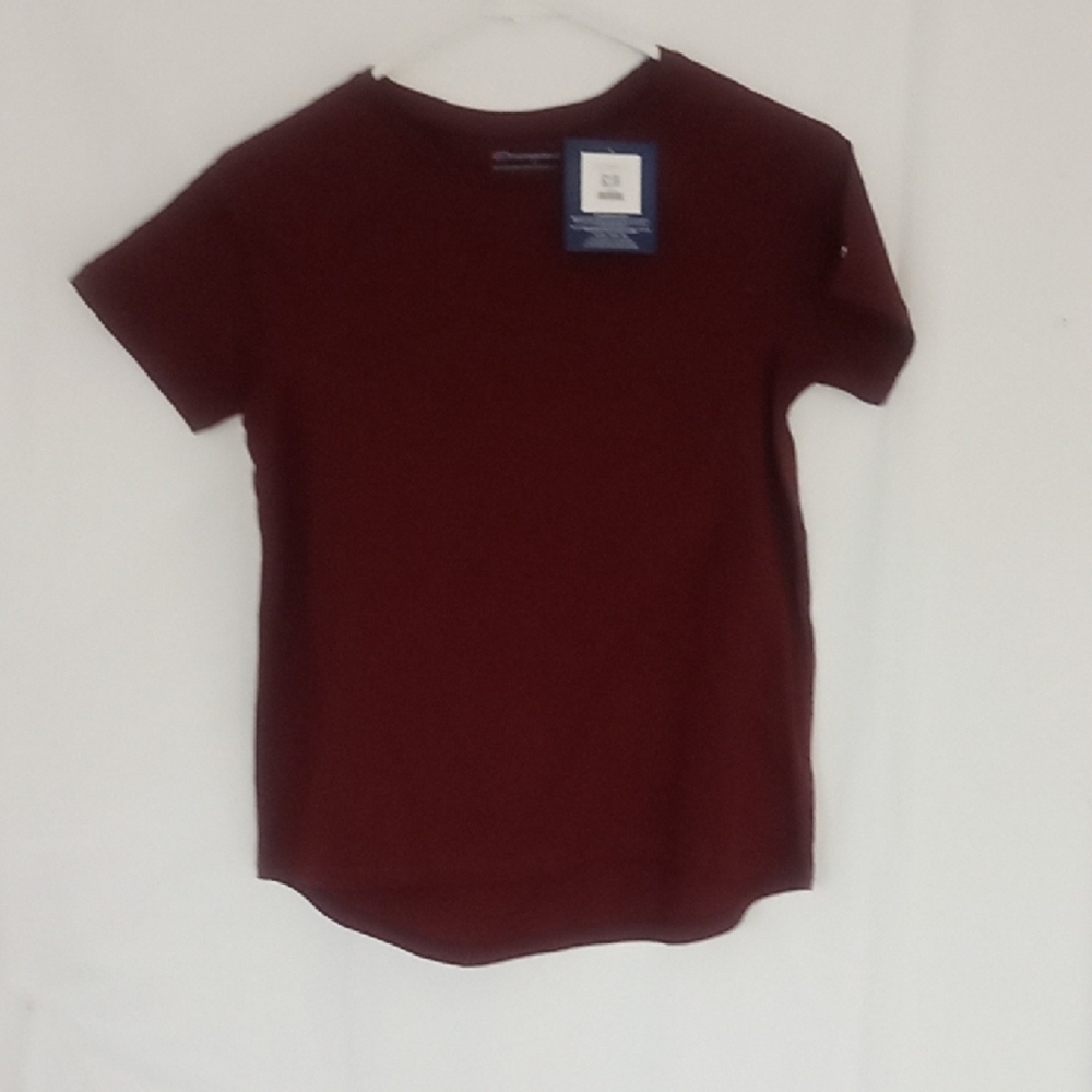 Boys Champion T-Shirt size  10/12